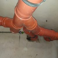 Többirányú szennyvízbekötés kialakítása